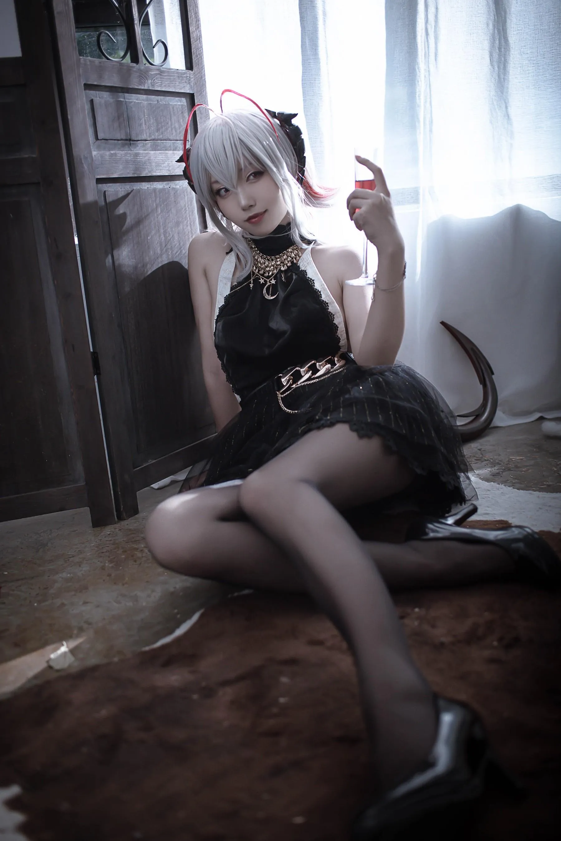 切切celia  – NO.11 明日方舟 W 礼服 [21P]插图8